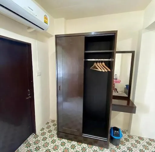 Appartement Ratanawong Place 823 Bangkok